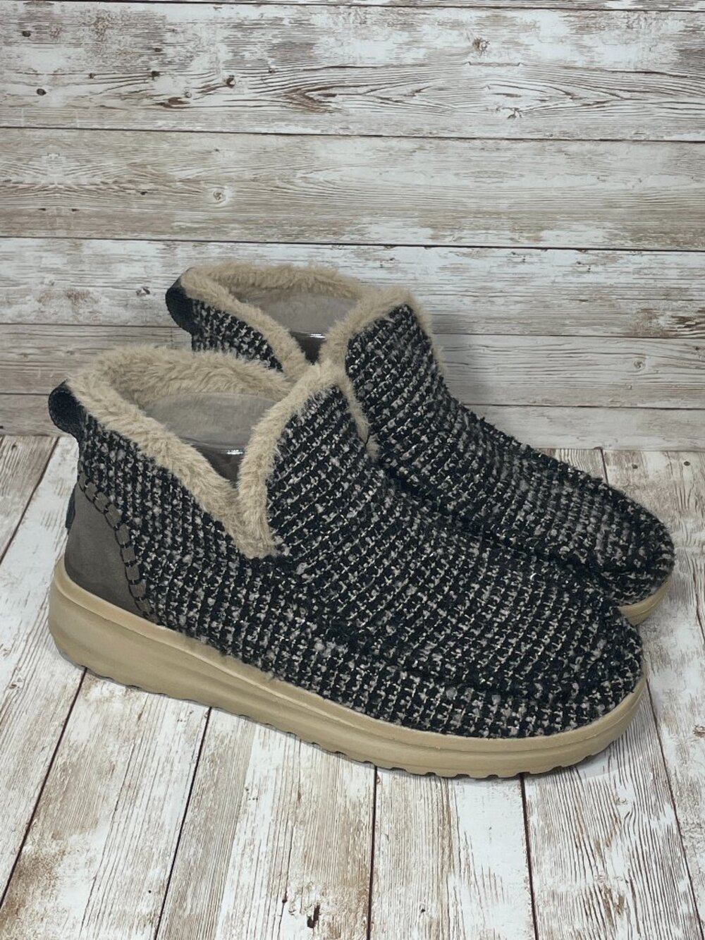 Cozy Faux-Fur Lined Slip-On Women's Shoes in Black and Cream